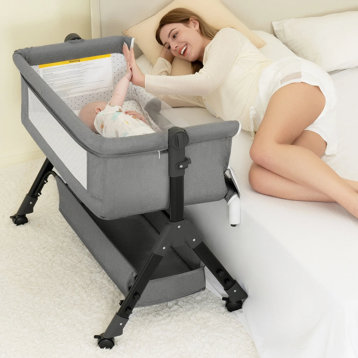 3 in 1 Baby Bassinet Bedside Sleeper