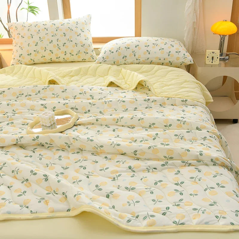 Summer Soft Comfortable Quilt