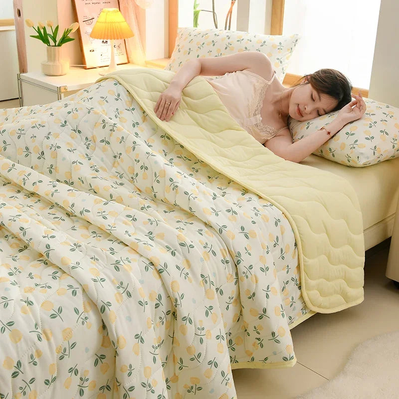 Summer Soft Comfortable Quilt