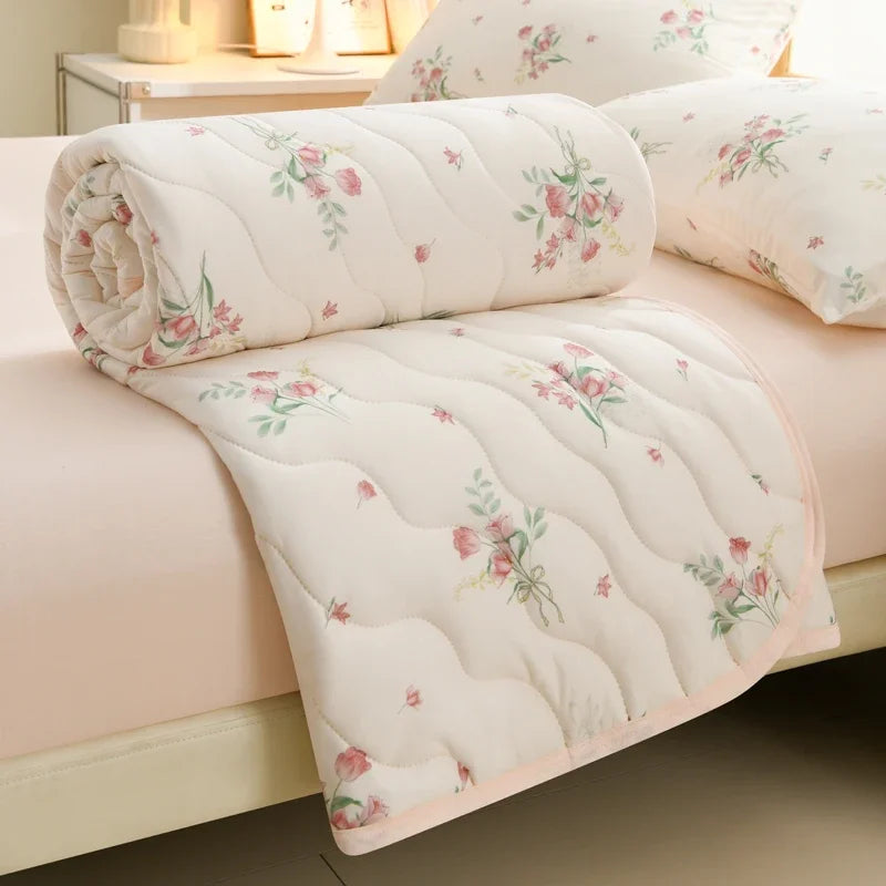 Summer Soft Comfortable Quilt