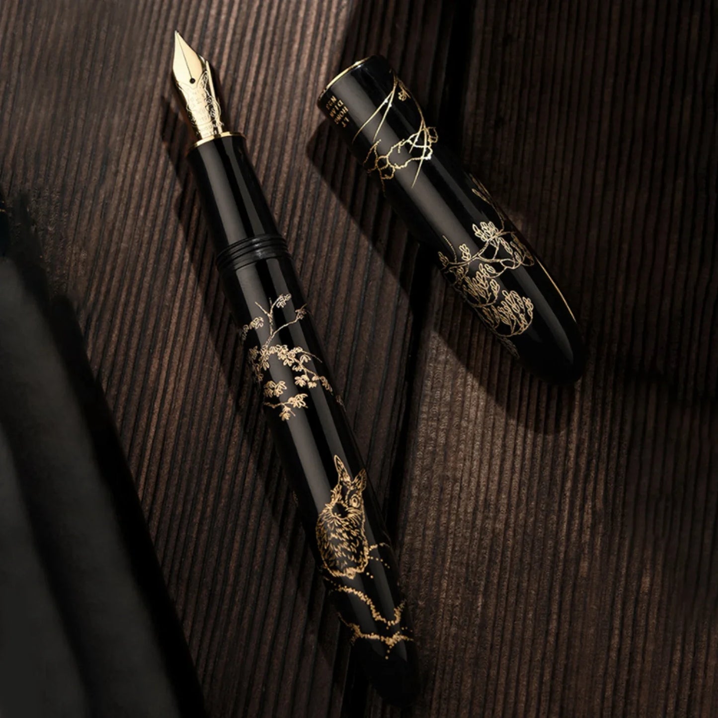 Fountain Pen Rabbit Year with Gold Carving