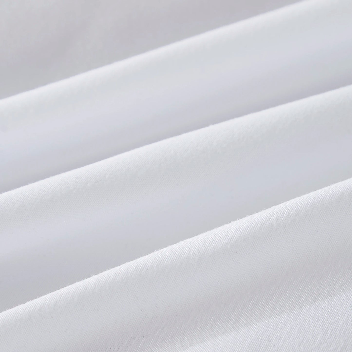 3PCS solid color comforter set, 1 comforter and 2 pillowcase for all seasons.