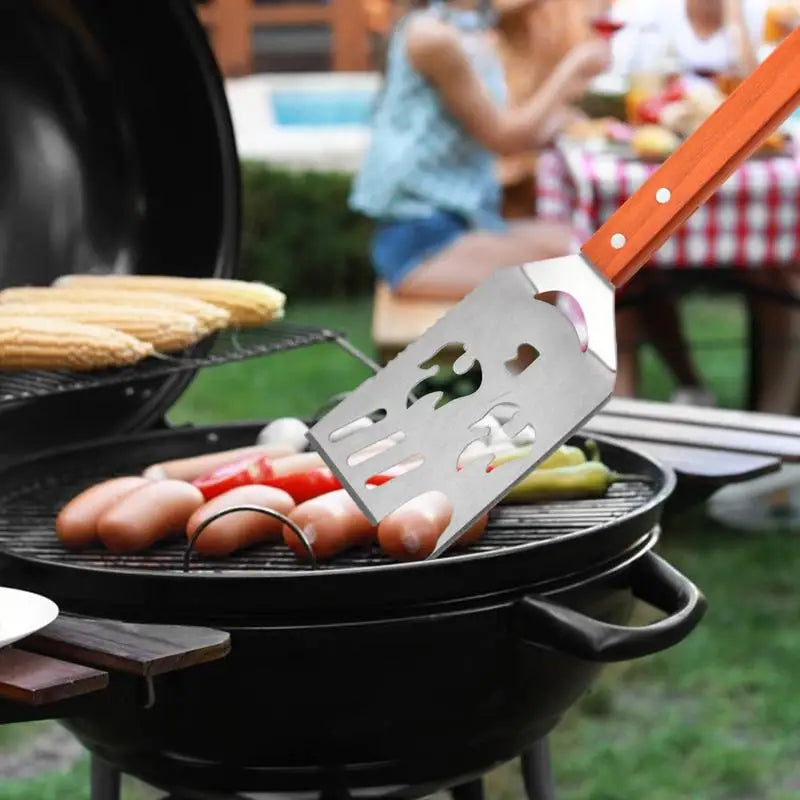 Multifunctional Easy Draining Grilling Spatula