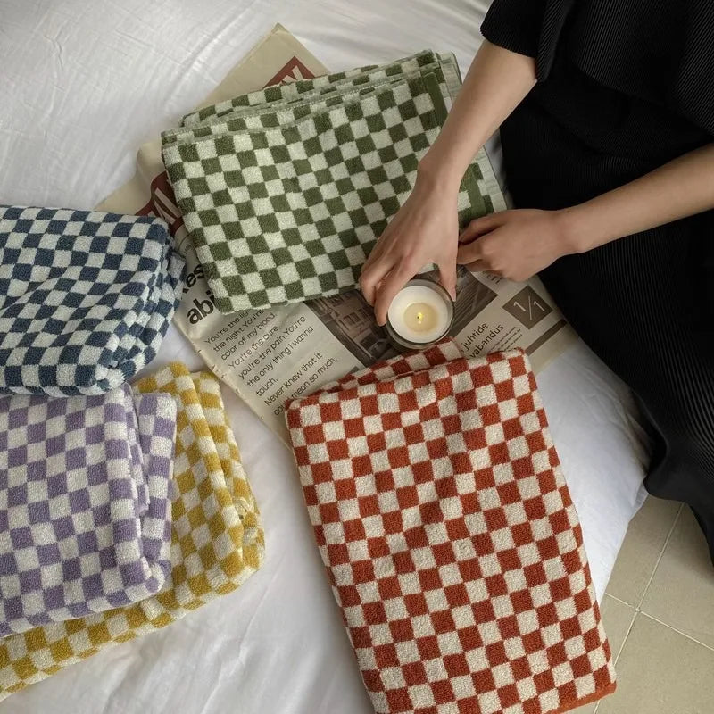 Vintage Plaid Bath Towel Checkerboard