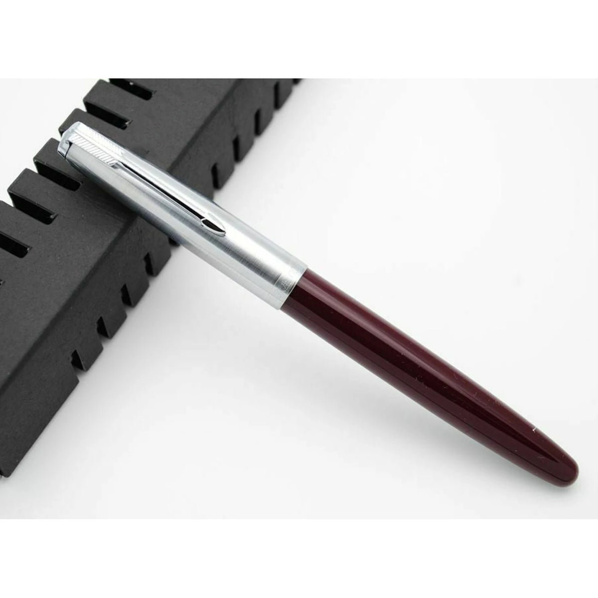 Deep Brown Wing Sung Vacumatic Fountain Pen
