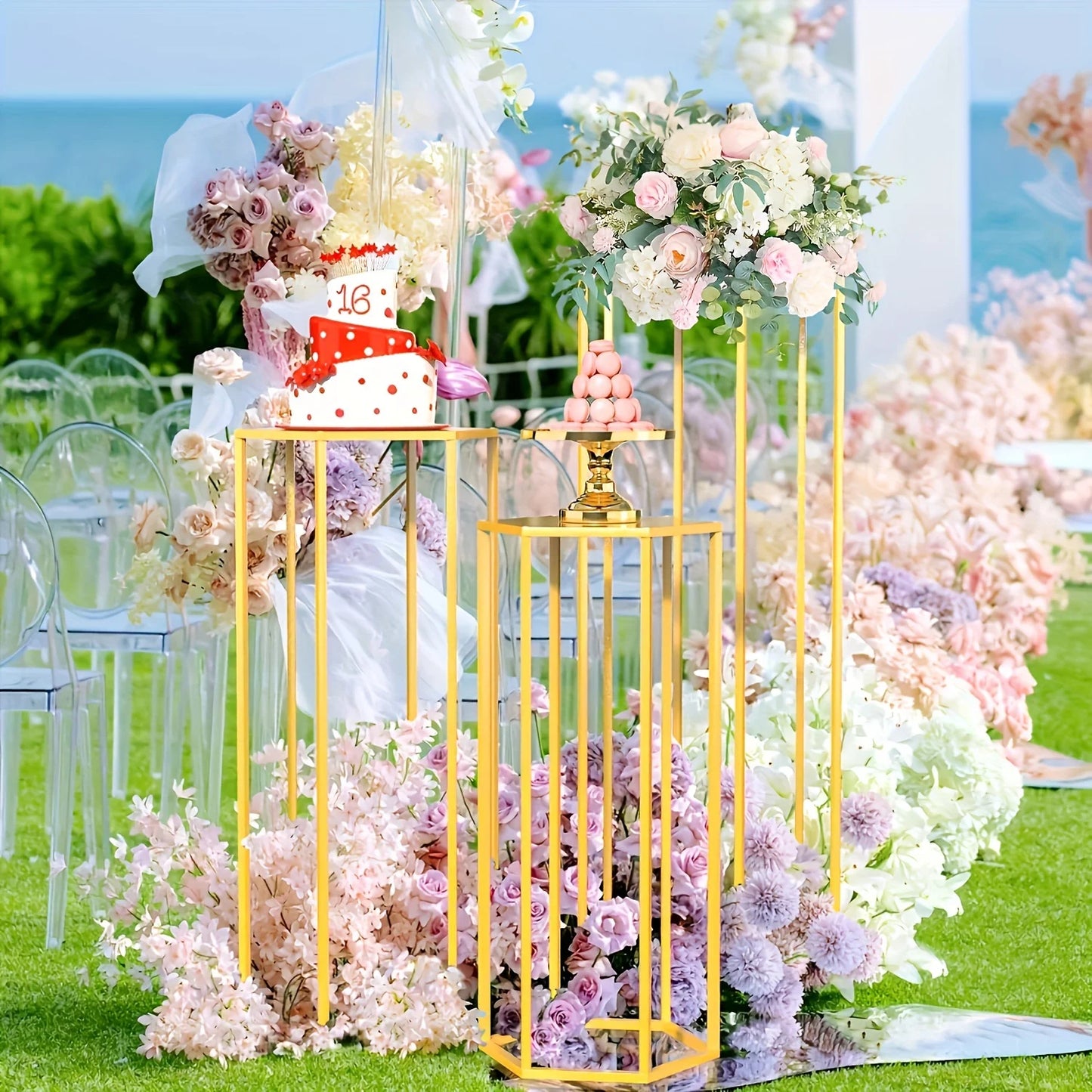 Vase Cake and Goodies Decoration