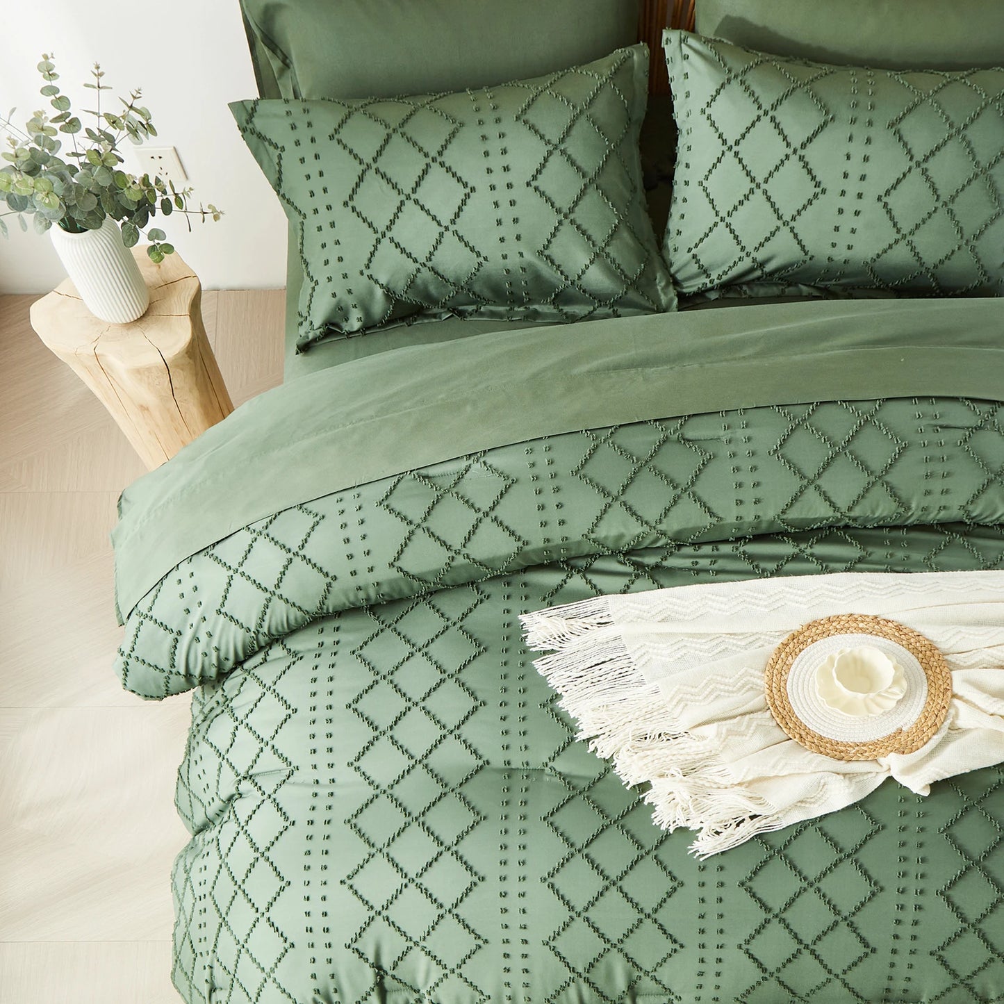 Tufted Boho Comforter Set
