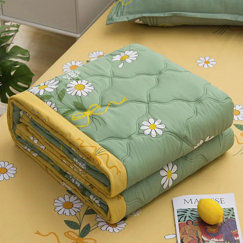 Soft Skin Friendly Summer Quilt