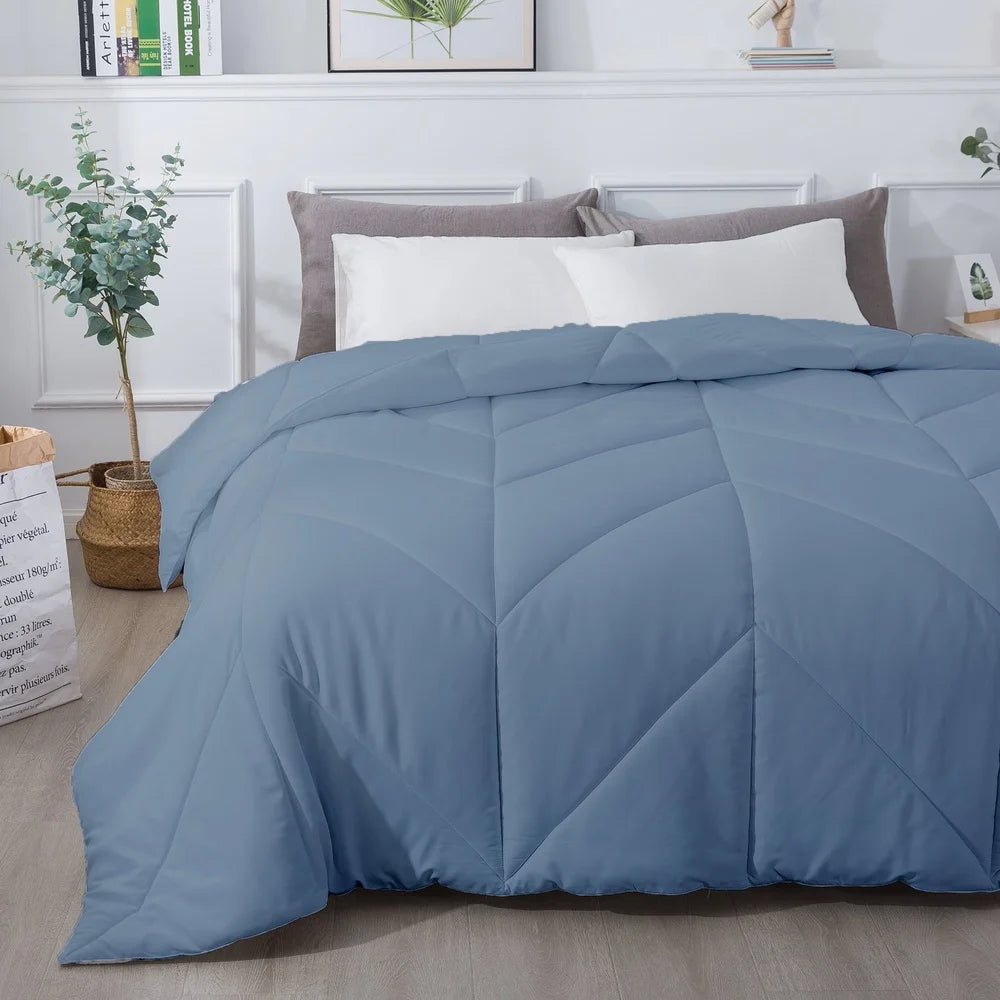 Hypoallergenic Down Alternative Comforter