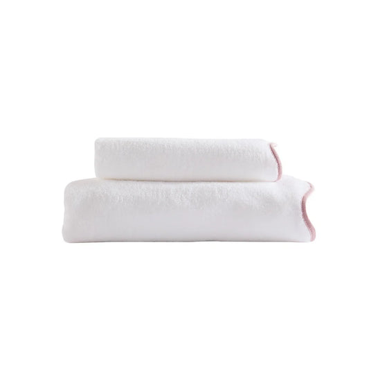 Scalloped Edge Bath Towels