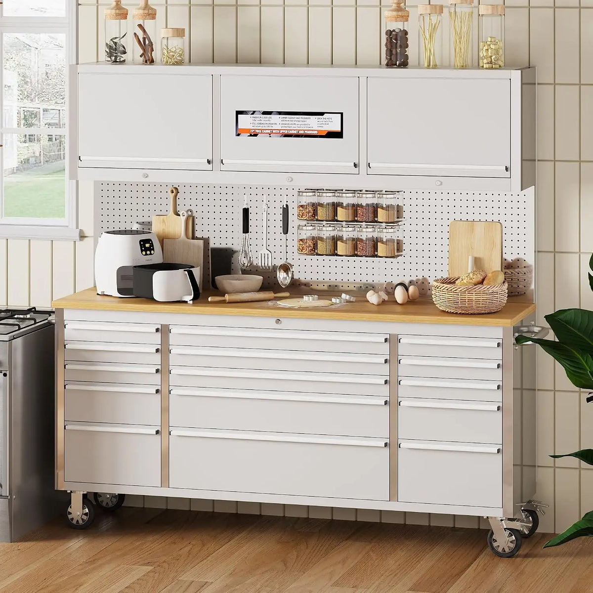 Heavy-Duty Rolling Tool Cabinet with Lockable Wheels