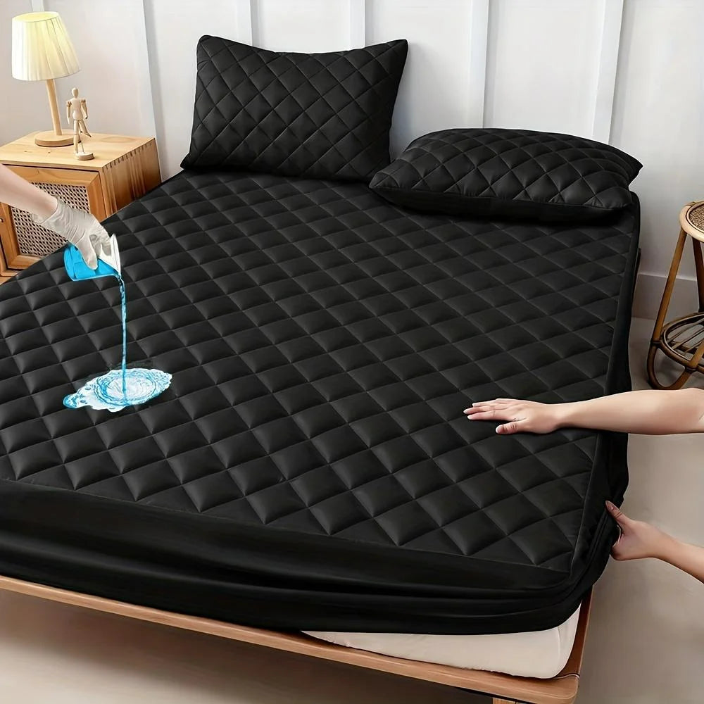 Soft And Comfortable 100% Waterproof Mattress Protector - All-Season