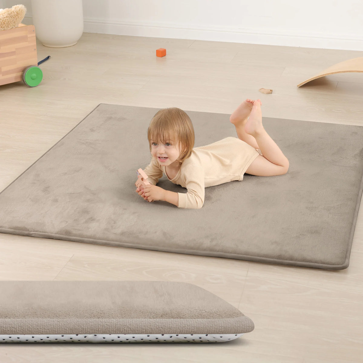 Large Solid Casual Non-slip Play Mat Coral Velvet Rug