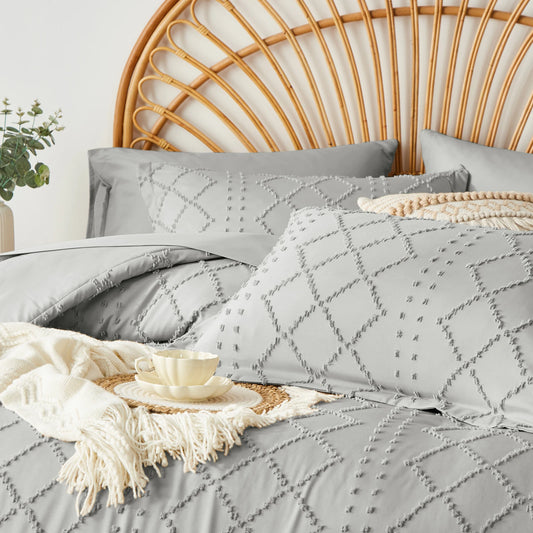 Tufted Boho Comforter Set