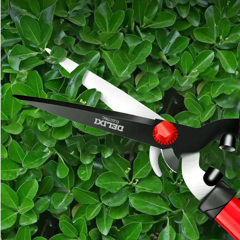 Hedge Clippers & Shears Made With Shock-Absorbing Bumpers And Comfort Grips