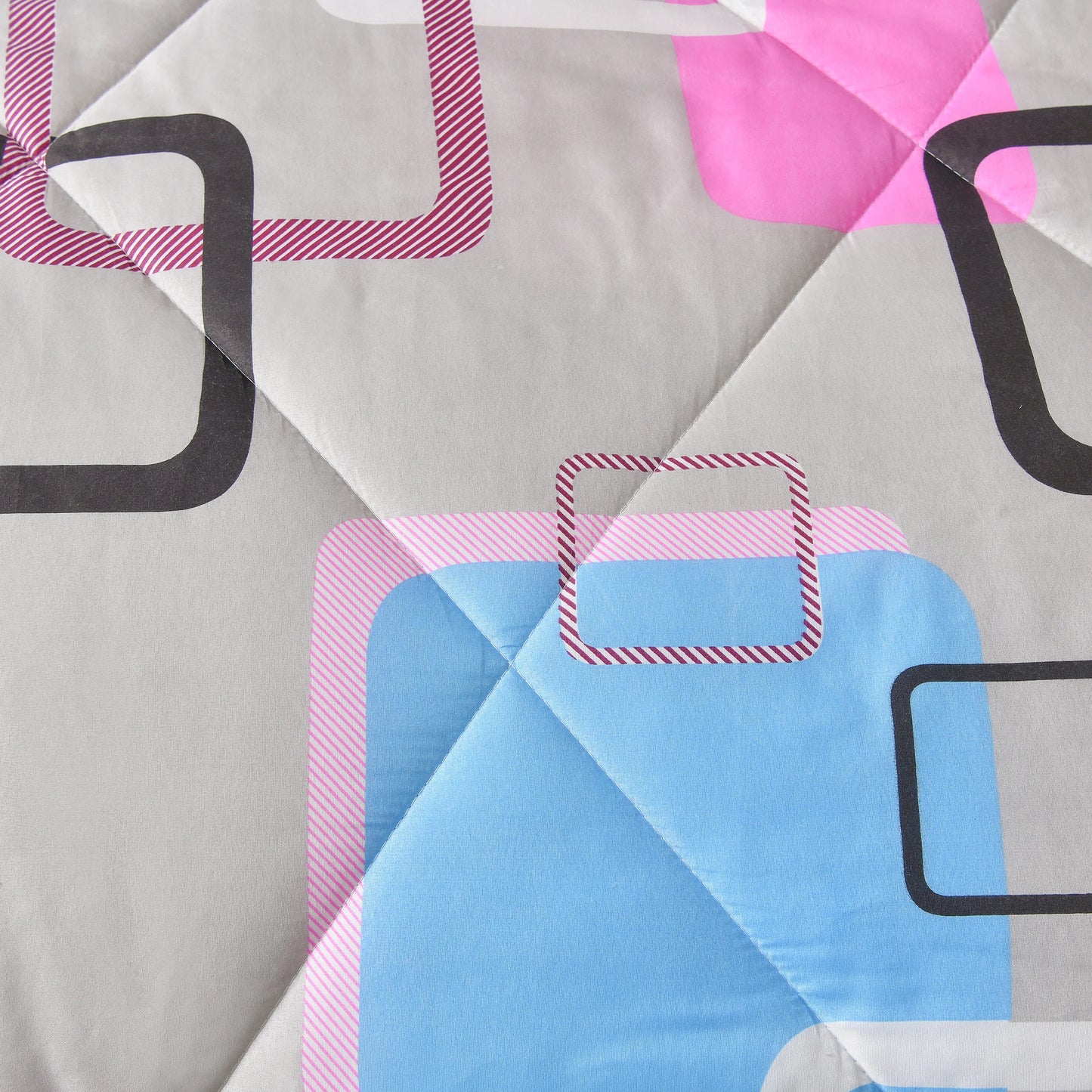 Geometric Pattern Comforter Set For All Seasons