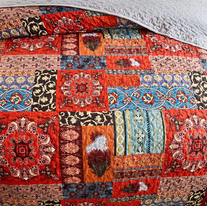 All Seasons Lightweight Quilt Bedding Set