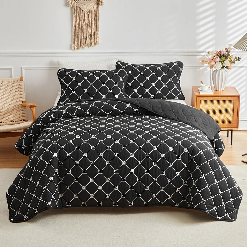 Summer Microfiber Quilted Bedspread Comforter