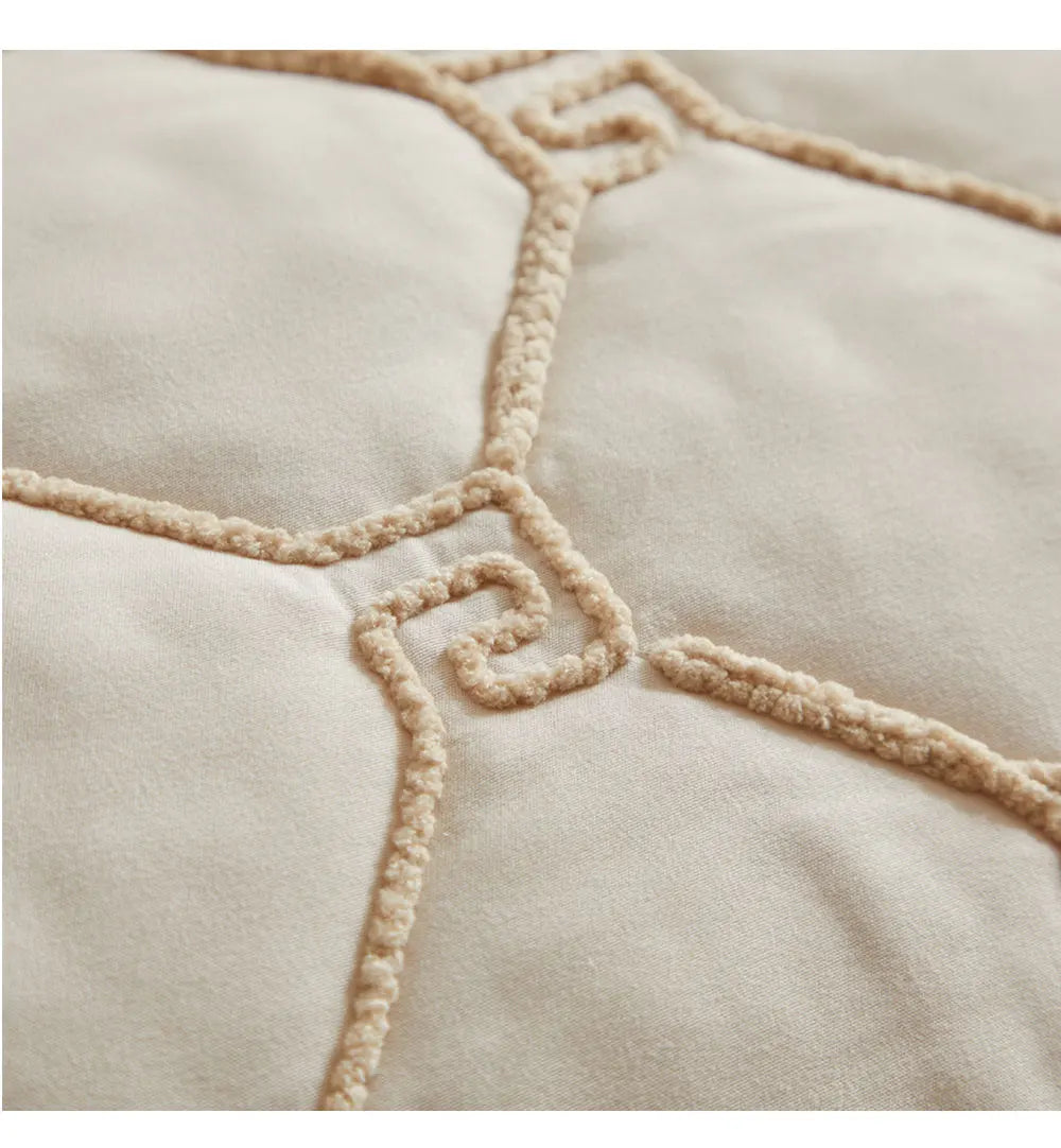 Summer Microfiber Quilted Bedspread Comforter