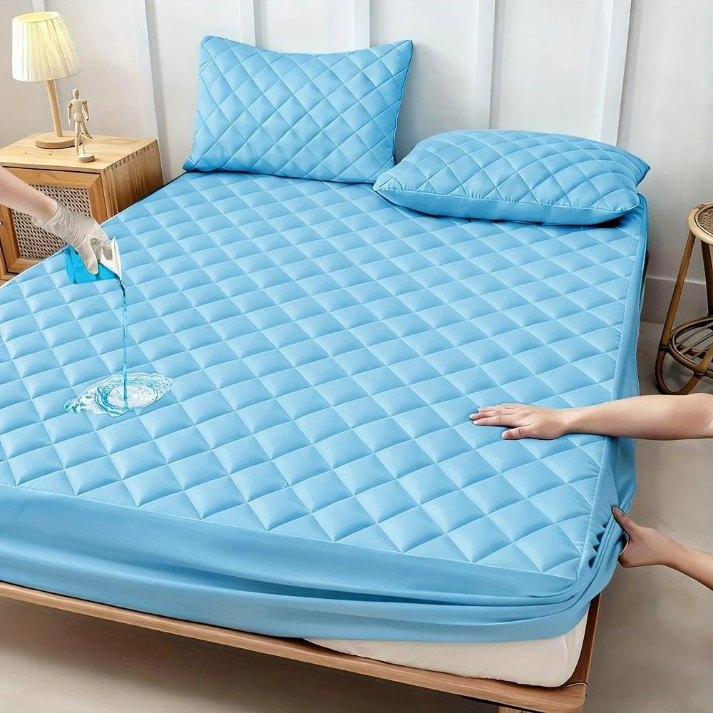 Soft And Comfortable 100% Waterproof Mattress Protector - All-Season