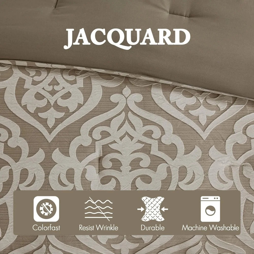 Luxurious Comforter Set - Modern All-Season