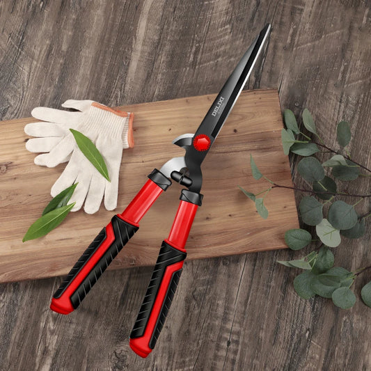 Hedge Clippers & Shears Made With Shock-Absorbing Bumpers And Comfort Grips