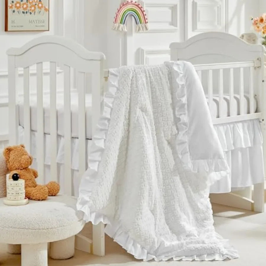 Tufted Crib Bedding Set