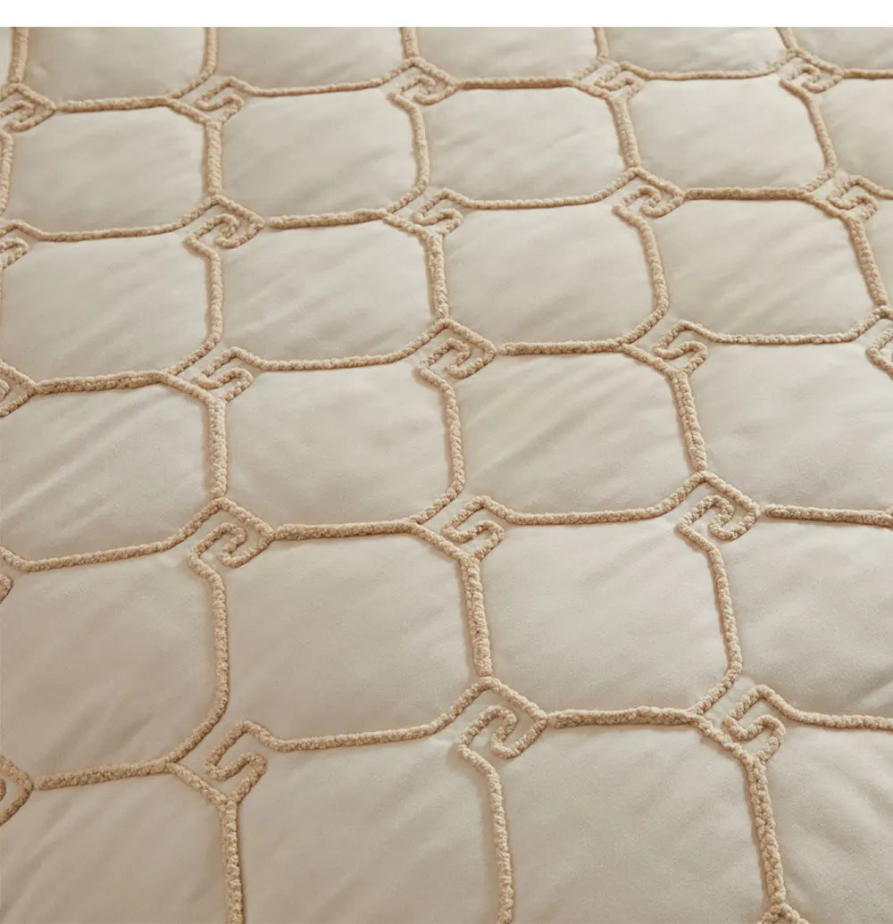 Summer Microfiber Quilted Bedspread Comforter