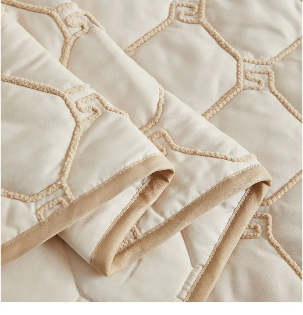 Summer Microfiber Quilted Bedspread Comforter