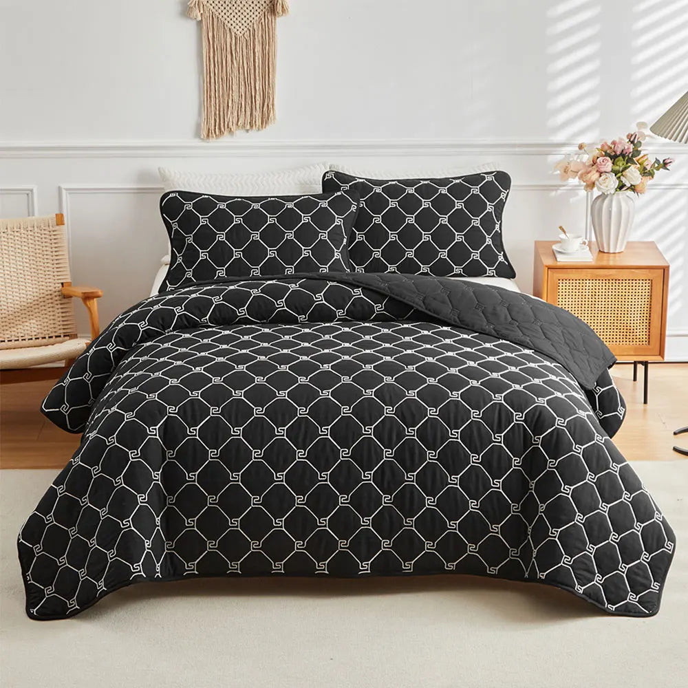 Summer Microfiber Quilted Bedspread Comforter