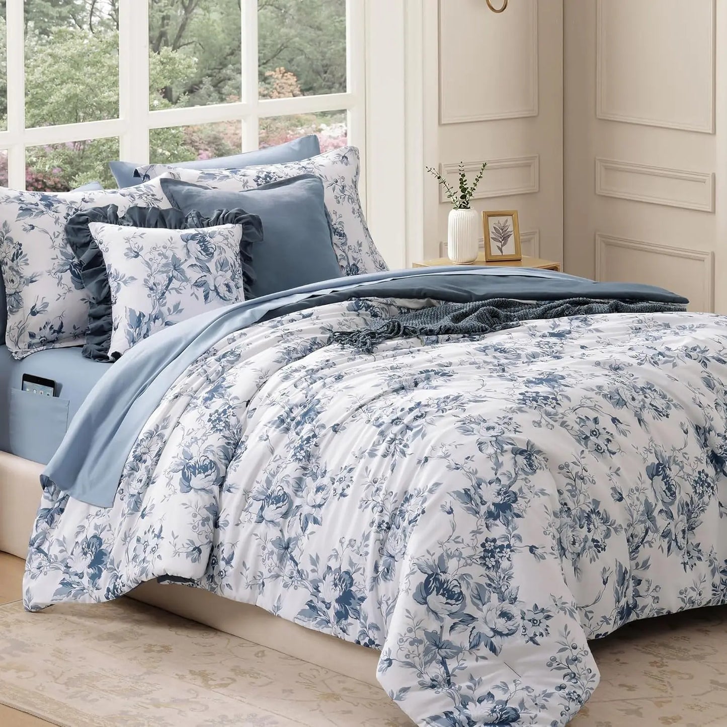 Comforter Set - Floral Blue Comforter Set for All Seasons