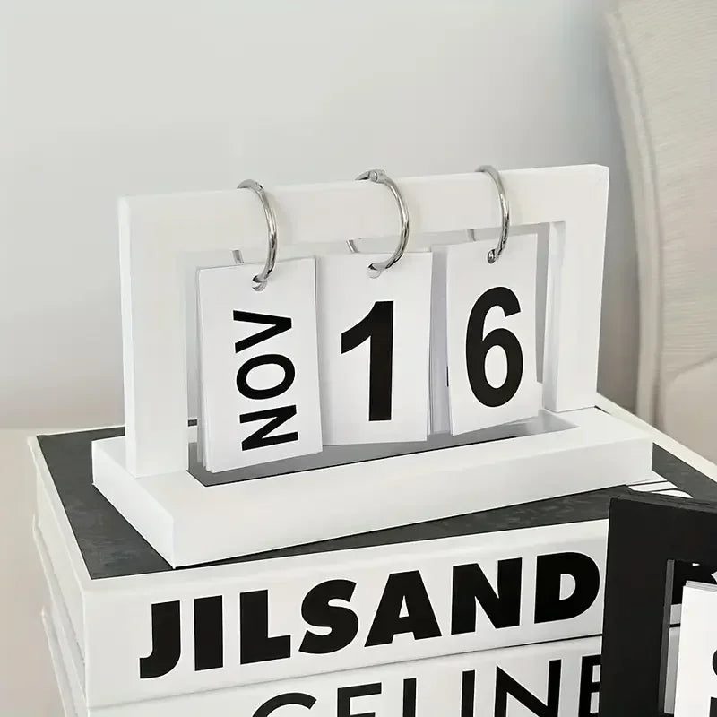 Modern Desk Calendar Accessories