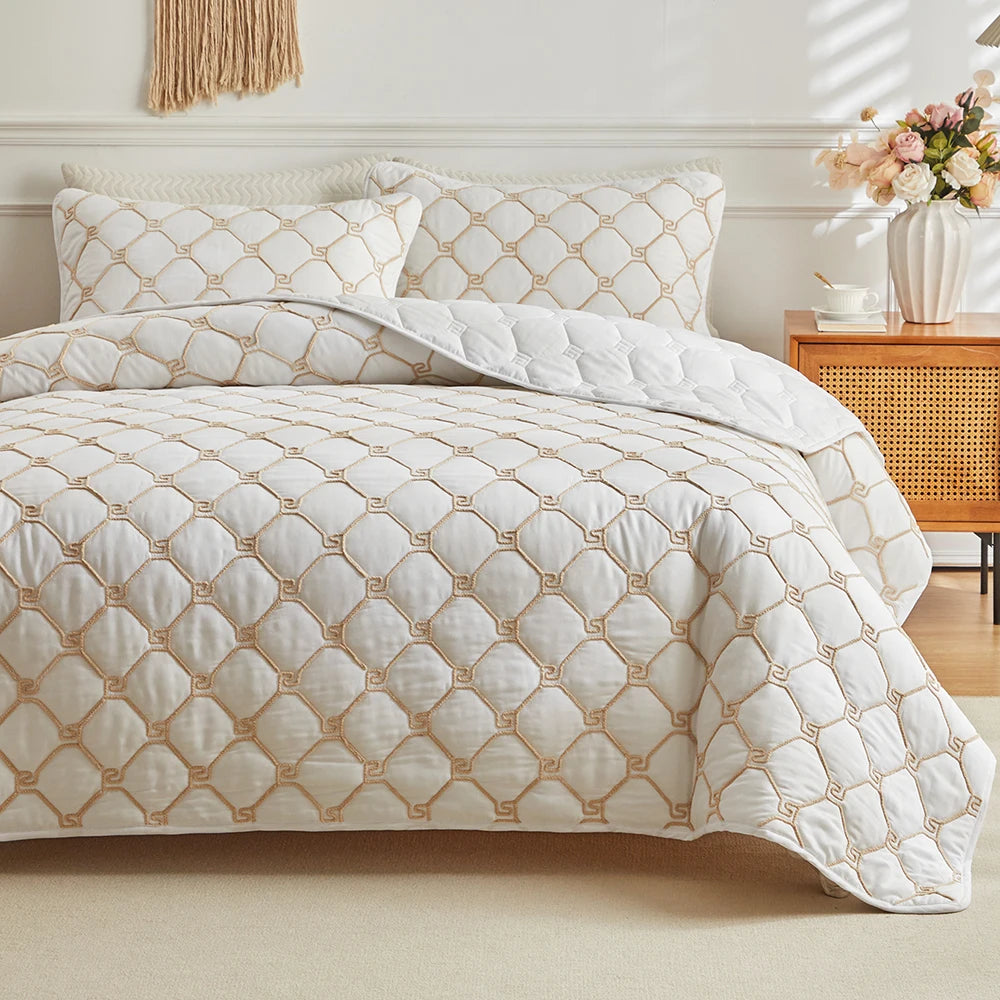 Summer Microfiber Quilted Bedspread Comforter