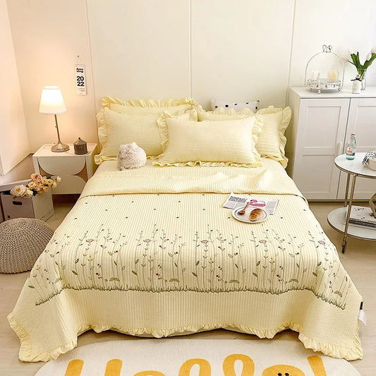 Ruffles Flowers Embroidery Summer Quilt
