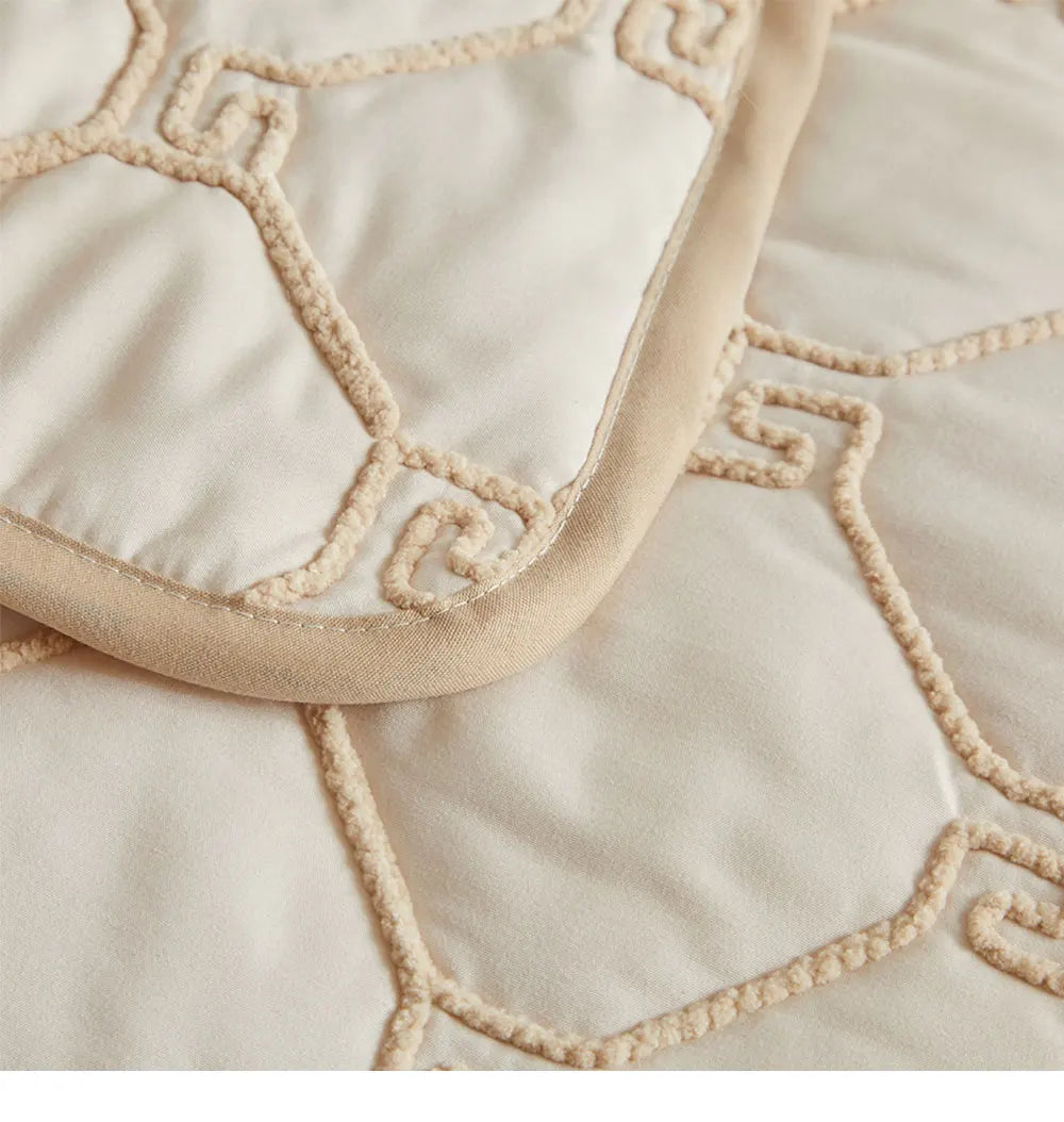 Summer Microfiber Quilted Bedspread Comforter
