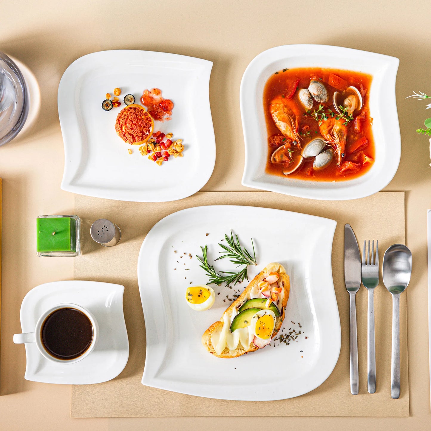 Porcelain Dinner Set